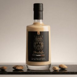 Mandorla Sicano è una crema di liquore alle Mandorle Siciliane, prodotto in modo artigianale.